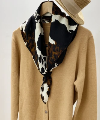 70% Cashmere 30% Silk Wrap Scarf Brown leopard Print Triangle Shawl 68X68cm new - Image 1 of 4
