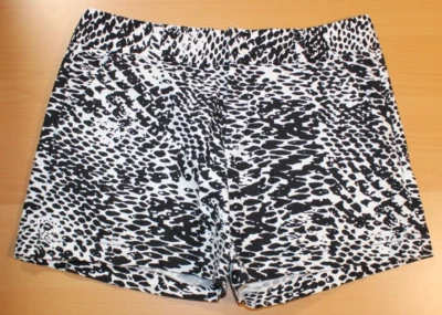 Women Calvin Klein Stretch Snake Skin Pattern High Rise Shorts Sz 10 Black White - Image 1 of 4