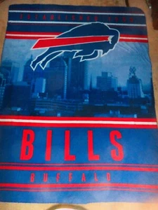 NFL Buffalo Bills w/City Scape Background Bedspread Throw Blanket Huge 88"x 64" - Picture 1 of 3