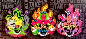 2025 HARD ROCK CAFE ORLANDO HALLOWEEN SEXY ANIME DEMON DEVIL GIRLS 3 PIN LE SET - Bild 1 von 2