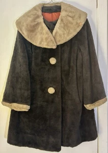 Vintage 50er braun Kunstfell Swing Mantel ILGWU USA zweifarbig Schalkragen - Bild 1 von 7