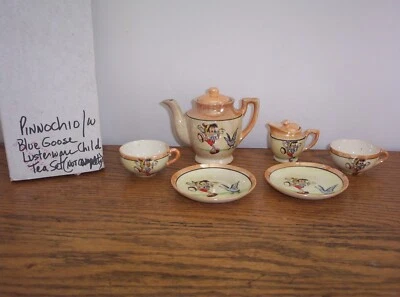 Raro Juego de Té Platos Lustreware Disney Pinocho/Ganso Azul De Colección 8 Piezas Foto 1 de 4