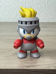 Lose 2016 Kidrobot 3,5" Capcom Megaman "Fire Man 2/20" Mini Serie Vinyl Figur - Bild 1 von 4