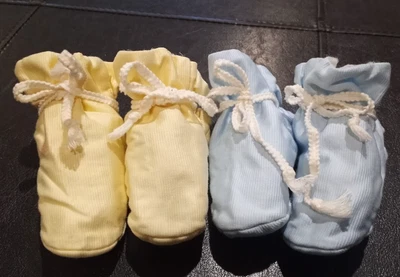 2 VTG  Blue & Yellow Stripe Baby Booties T.V. BOOTEE BY PATEE Size M USA (56A) - Image 1 of 2