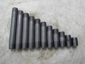 💥11) NEW SMITH-COOPER 1/2" SINGLE RUN BLACK STEEL NIPPLES 4354004800 LOT OF 11 - Picture 1 of 3