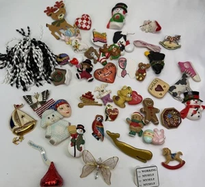 Vtg Pins & Brooches Lot 40+ Crystal Enamel Flowers Leaf Trees Nature Holiday Ect - Picture 1 of 22