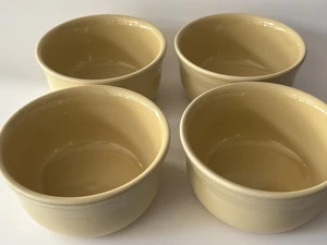 Set di quattro ciotole Fiesta Zuppiera/Cereali Gusto - Girasole 28 OZ EUC spedizione gratuita!! - Foto 1 di 6