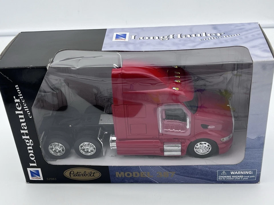 NewRay Long hauler Collection Peterbilt Model 387 Prime Mover Red 1:32 Scale - Image 1 of 4