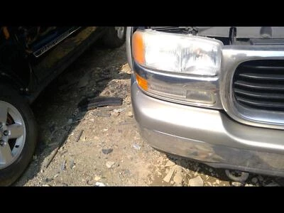 Conjunto de luz de seta/estacionamento usado serve: 2000 Gmc Yukon XL 1500 lâmpada de estacionamento - Imagem 1 de 4