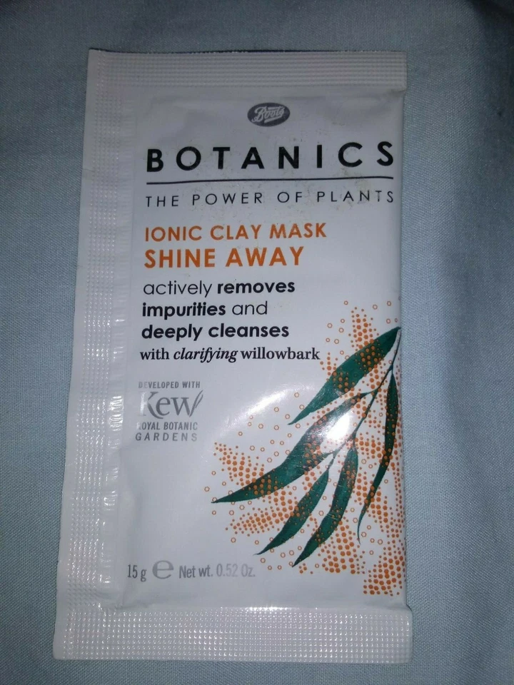 Boots Botanics Ionic Clay Mask Shine Away Sample Packet - 0.52 OZ - Canada Made - Image 1 of 1