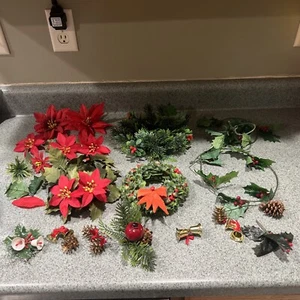 3 Vintage Kunststoff Stechpalme Beere, weiße Glocken, Weihnachtsstern Weihnachten Kerzenring mehr - Bild 1 von 13