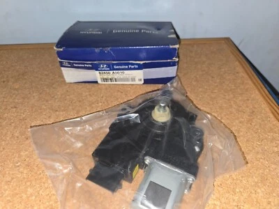 Hyundai i30 11 - 17 Front LH Window Regulator Motor Assy. Genuine 82450A5010 - Image 1 of 3