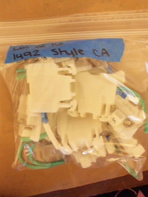 LOT OF 16 ALLEN BRADLEY 1492 TYPE CA WHITE TERMINAL BLOCK END BARRIER FIRE ALARM - Image 1 of 2