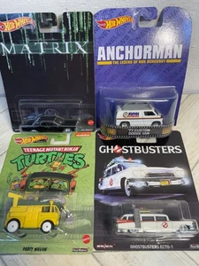 Hot Wheels Ghostbusters Ecto-1 Anchorman Matrix Tartarughe Ninja Furgoni Auto Lotto di 4 - Foto 1 di 5