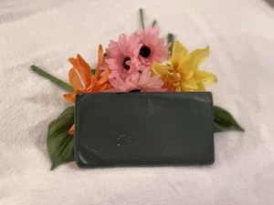 AUTHENTIC MEN'S LOUIS VUITTON BLACK GREEN TAIGA LEATHER PORTE CARTES LONG WALLET - Picture 1 of 12