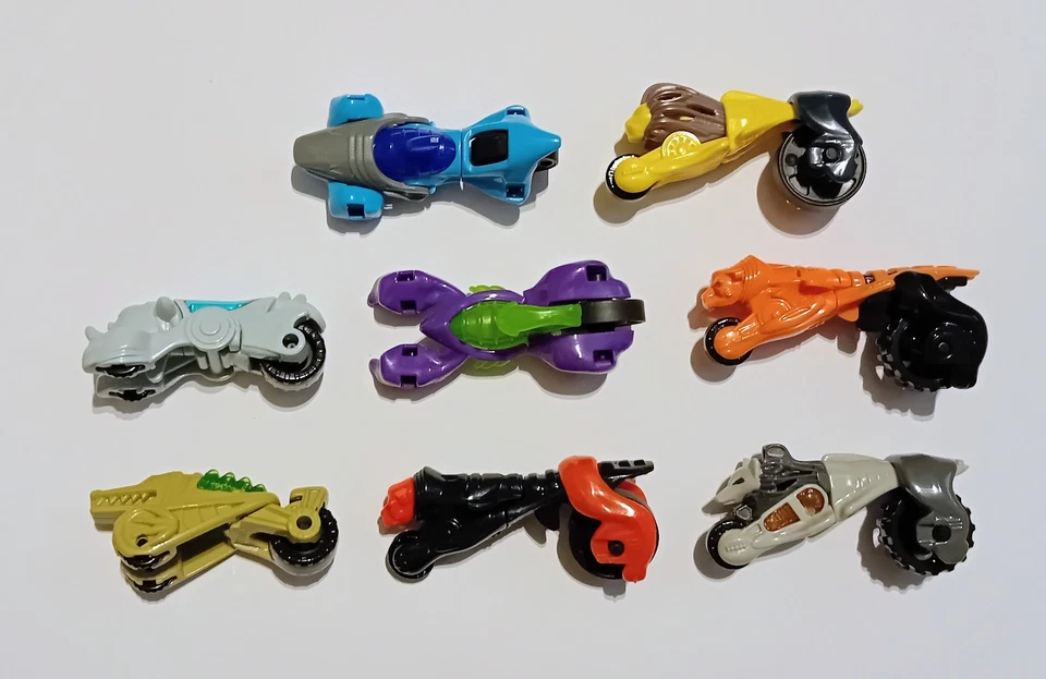 MODEL MOTORCYCLES BEASTS ANIMALS SET 1:64 H0 - KINDER SURPRISE MINIATURES - Image 1 of 1
