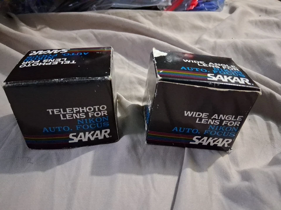  2 Vintage SAKAR telephoto lens for Nikon auto focus 2.5m (8.2ft) Japan - Image 1 of 1