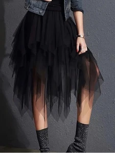 Elegant Black Layered Tulle Skirt - Picture 1 of 5