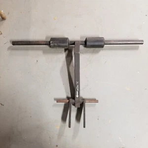 Soloflex Bench Press, Squat Floating Lever Arm with Pads - Picture 1 of 3