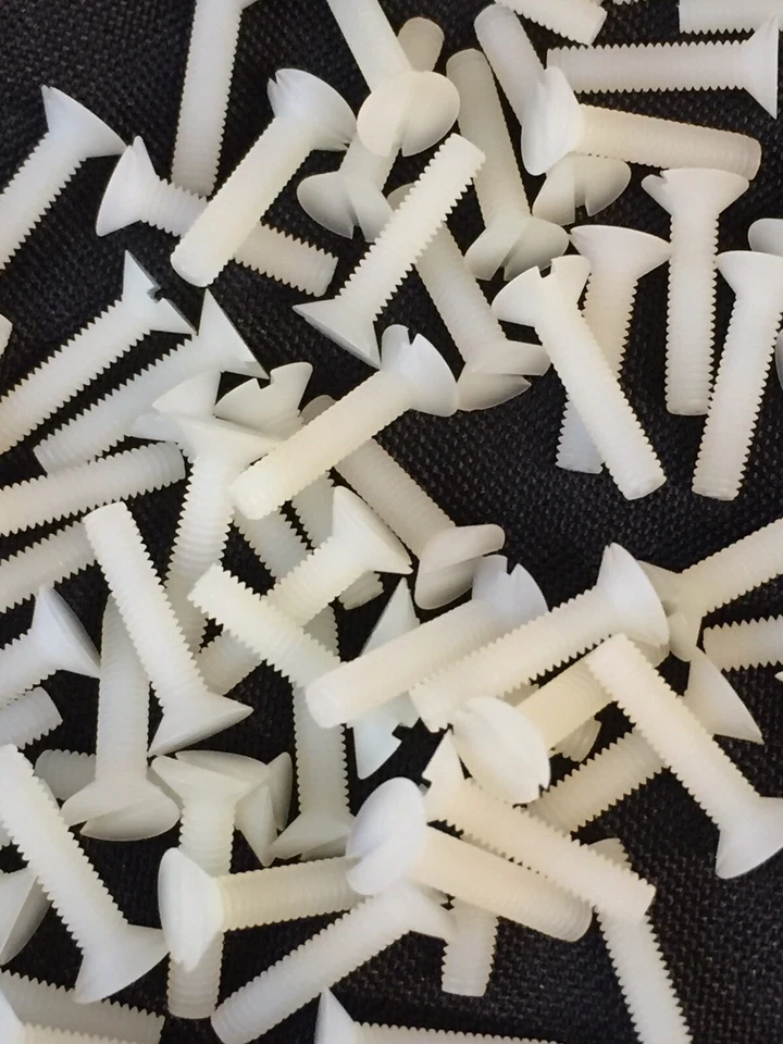 Lot of 100 Nylon Plastic Machine Screws M3.5-0.60mm Flat Head Slotted 16mm Long - Image 1 of 1