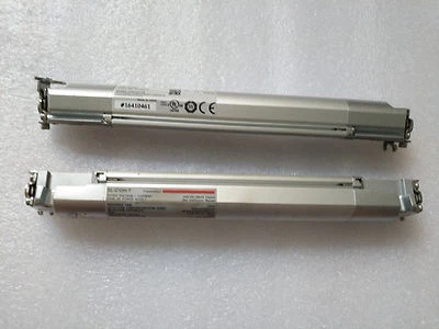 KEYENCE Light Curtain Transmitter SL-C12H-T And Receiver SL-C12H-R for  SL-C12H - Image 1 of 4