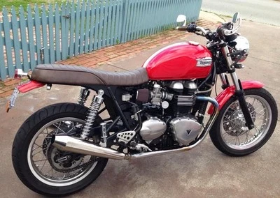 Triumph Bonneville T100 Thruxton Scrambler SE 2001-2016 seat CODE: 9F2127 Foto 1 de 4