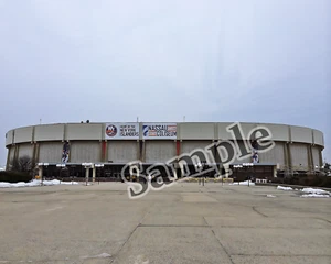 Nassau Veterans Memorial Coliseum Home of New York Islanders Color 8 X 10 Photo - Picture 1 of 1