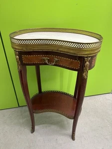 Vintage French Louis XV Kidney Shaped Table With Brass Gallery With Marble Top - Picture 1 of 19