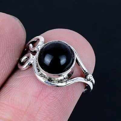 Anillo hecho a mano enchapado en plata 925 de ónix negro talla 6,5 de EE. UU. Foto 1 de 3