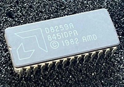 D8259A  AMD  CERAMIC  PROGRAMMABLE  INTERRUPT  CHIP  UK STOCK  x1       fcb20.30 - Image 1 of 2