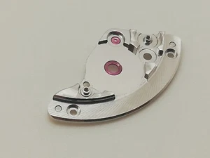 ROLEX SUBMARINER DATEJUST CALIBRE 3135-105 BARREL BRIDGE (NOS & 100% ORIGINAL) - Picture 1 of 3