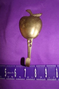 SOLID BRASS Wall Mount HOOK vintage apple peach fruit shape Made in India - Picture 1 of 3