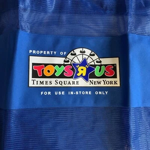 Toys R Us Times Square Inside Store Shopping Bag New Geoffrey - blue - Picture 1 of 4