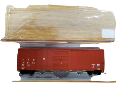 N Scale- FVM 80294 Chicago & Northwestern FMC 5347 Single Door Boxcar CNW 716494 - Image 1 of 3