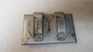 Bell Heavy Duty Outdoor Single Weatherproof Outlet Cover Vintage Used Metal - Picture 1 of 5