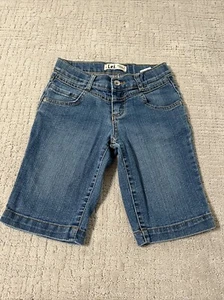 LEI Y2k Jeans Shorts Chelsea Lowrise. Girl’s Size 8 Embroider Pockets - Picture 1 of 13