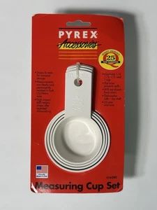 NEW Vintage 1995 Pyrex Measuring Cup Set White Plastic 1/4 - 1 Cup USA Made - Picture 1 of 2