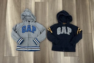 Lot Of 2 GAP Boys Size S (6-7) Full Zip Arch Logo Hoodies - Picture 1 of 6