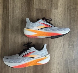Brooks Hyperion 2 Running Shoe 6.5 W - Picture 1 of 8