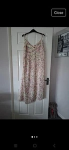 Dress - Picture 1 of 1
