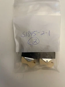 Cessna Momentary Rocker Switch, Ivory Part # S-1845-2-1 - Bild 1 von 1