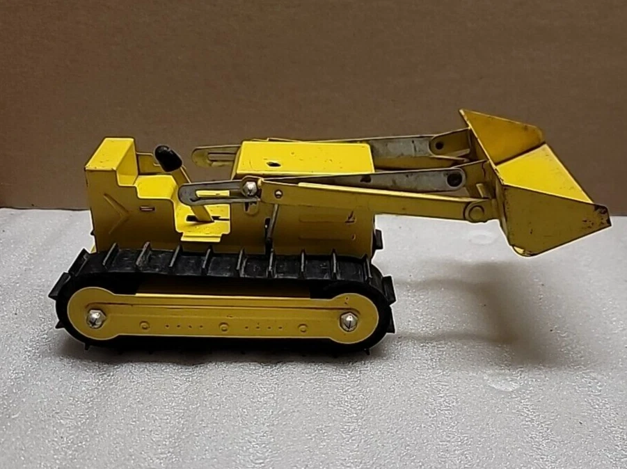 1:24 CAT Vintage Manufacture Diecast Construction Equipment for