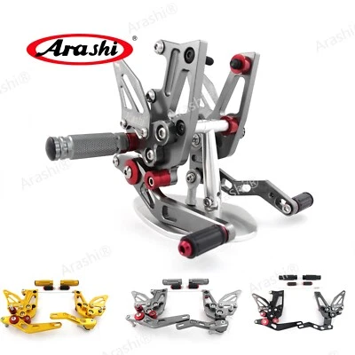 Juego trasero reposapiés estriberas para Triumph Speed Triple 1050 2011-2015 2014 2013 Foto 1 de 4