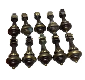 Vintage 10 viktorianische tropfenförmige Schubladengriffe Posten verzierte Metallgussmöbel P182 - Bild 1 von 4