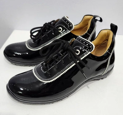 Tênis de golfe feminino WesTees Glamour feminino tamanho Audry 7.5 usado uma vez sem kilties   - Imagem 1 de 4