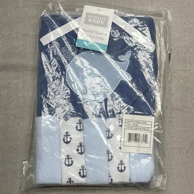 Toalla con capucha y cinco paños Hudson bebé bebé niño, ballena marinera, talla única Foto 1 de 4