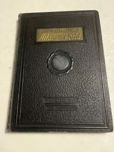 New International Atlas of the World, New 1939 Edition, 200 Maps - Picture 1 of 21