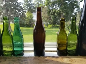 Applied Top Guinness Bottle Beer   - Picture 1 of 5