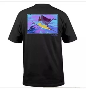"CAMISETA SALT LIFE Sky Negra "AGUAS UNCHARTED"" PEZ VELA S/S PARA HOMBRE GRANDE - Imagen 1 de 1