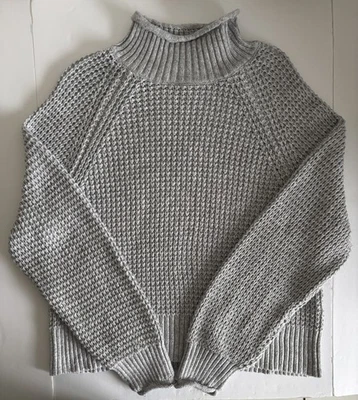 Suéter de cuello alto AE para mujer gris medio preppy texturizado relajado cómodo Foto 1 de 4